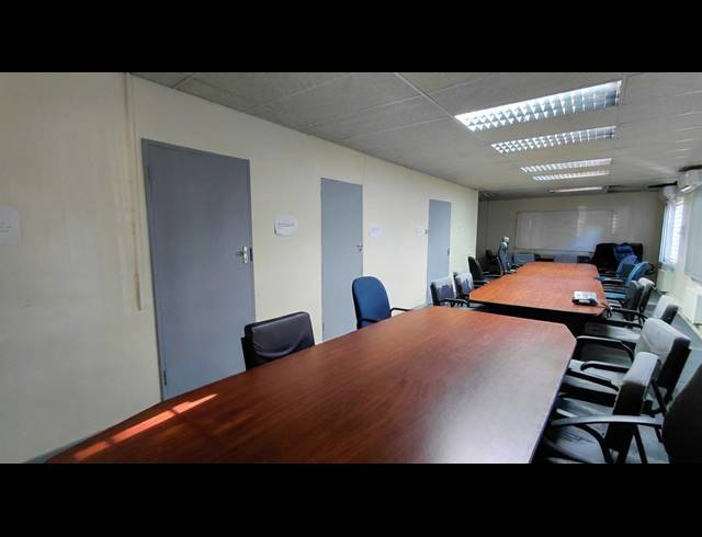 682.80M² BUSINESS FOR SALE IN POLOKWANE CENTRAL